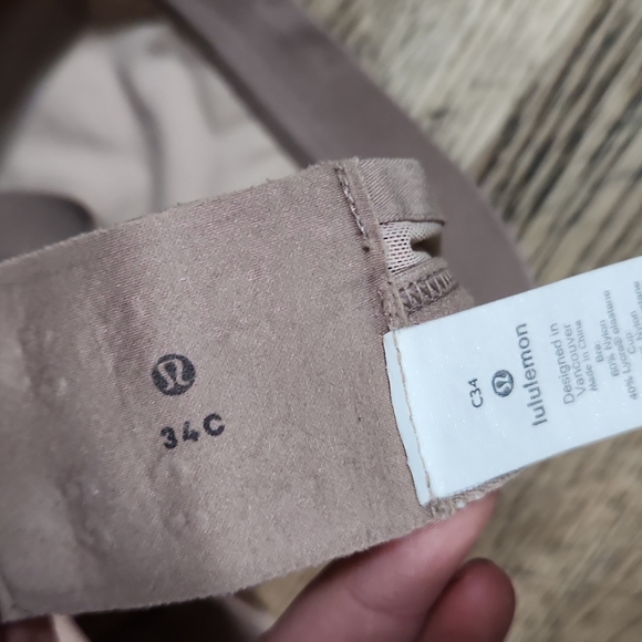 Lululemon Awake to Lace Bra 34C - Picture 7 of 7